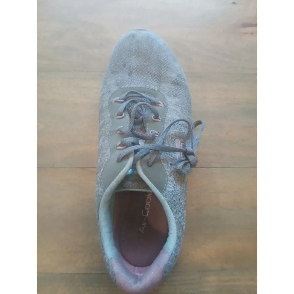 SKETCHERS Air Cooled/w Memory Foam SIZE 8